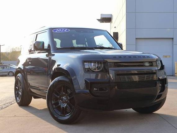 LAND ROVER DEFENDER 2024 SALE26EU8R2264432 image